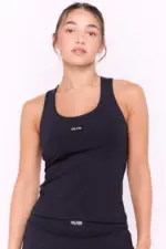 MUSCULOSA FIT BLACK
